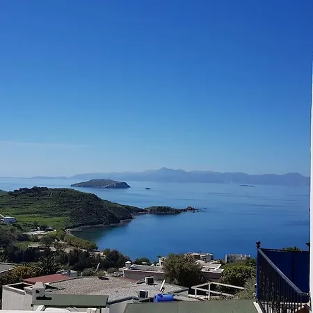 Yalikavak/gumusluk'de Sahili Olan Yazlik Hotel Gümüşlük