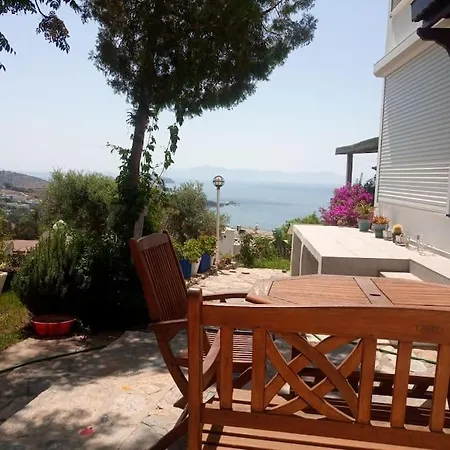 Yalikavak/gumusluk'de Sahili Olan Yazlik Hotel